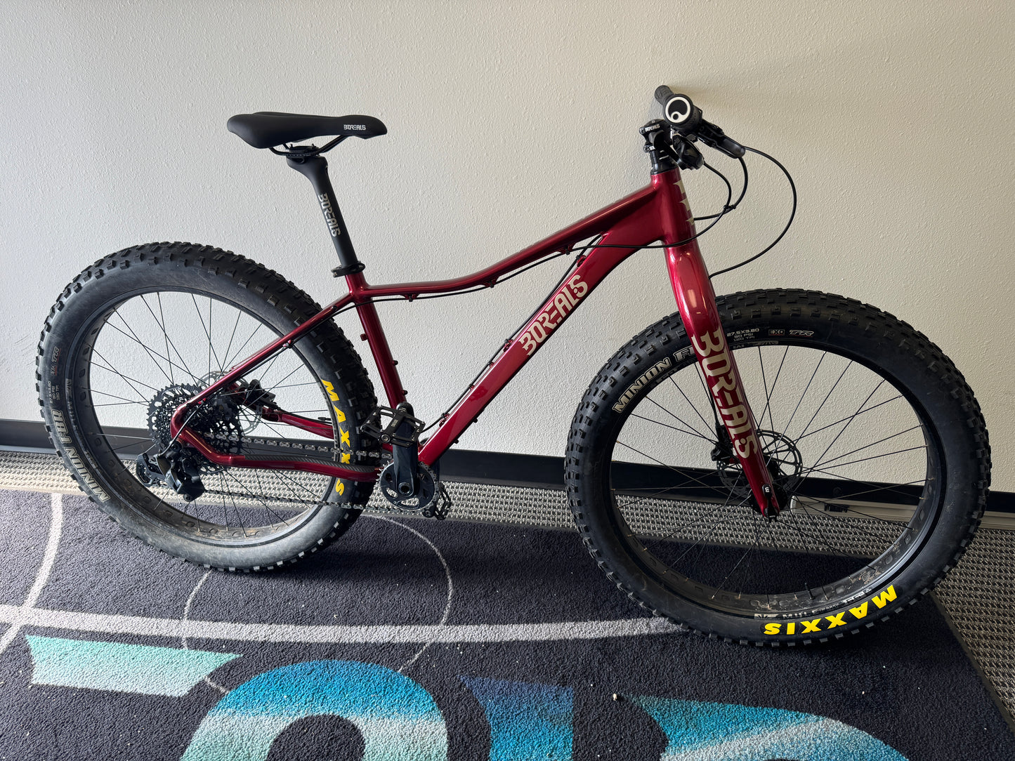 Flume (Alloy) - Large Crimson & Gold